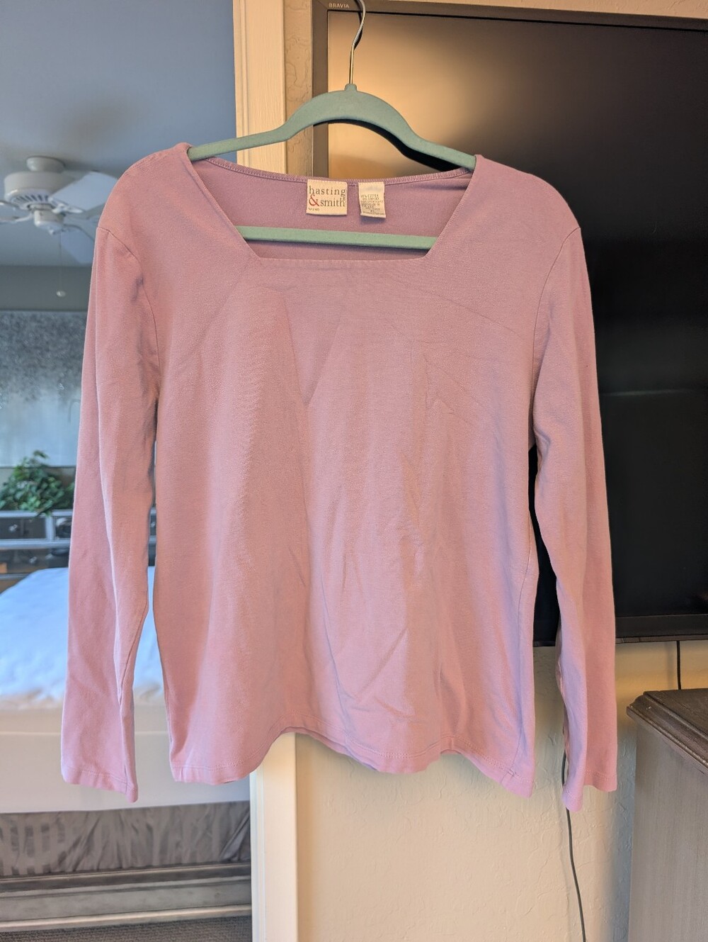 Hasting and Smith Lavender Square Neckline Long Sleeve T-shirt - XL